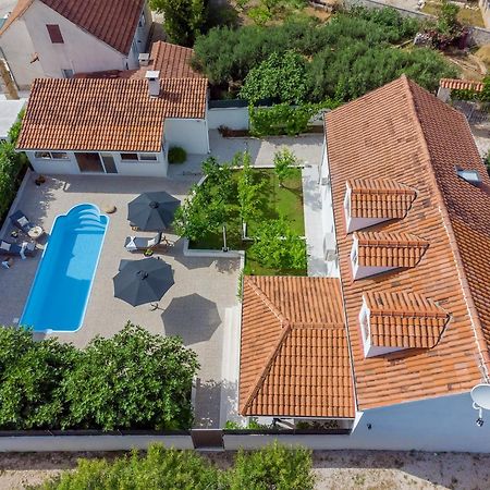 Villa Bellezza Milna  Kültér fotó